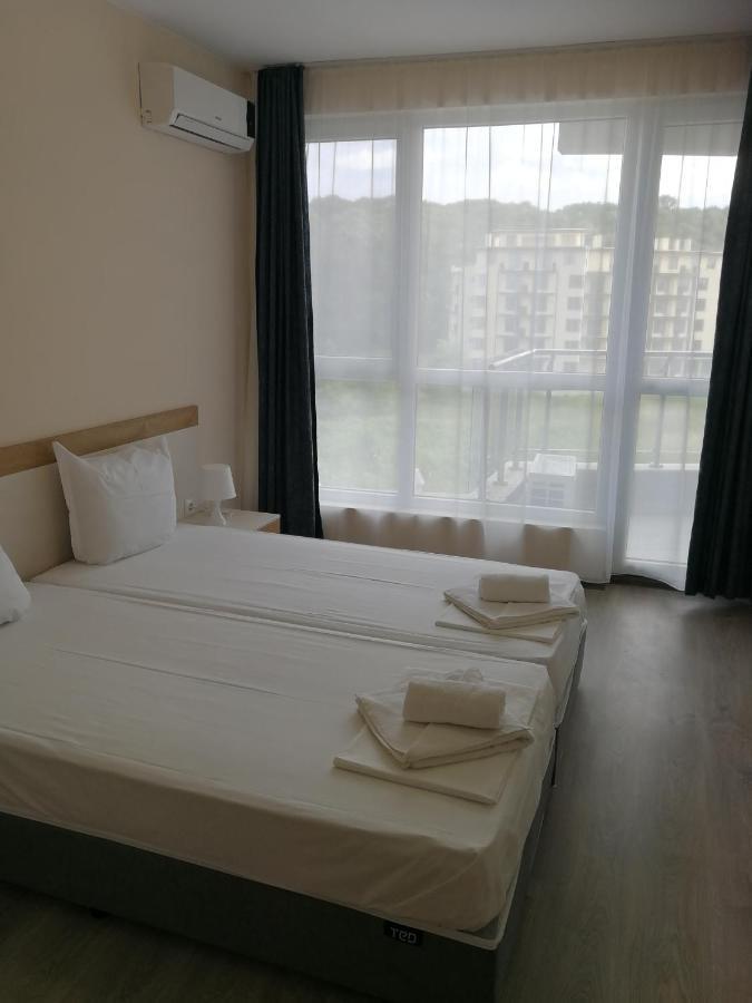 Donchevi Apartments Primorsko Luaran gambar