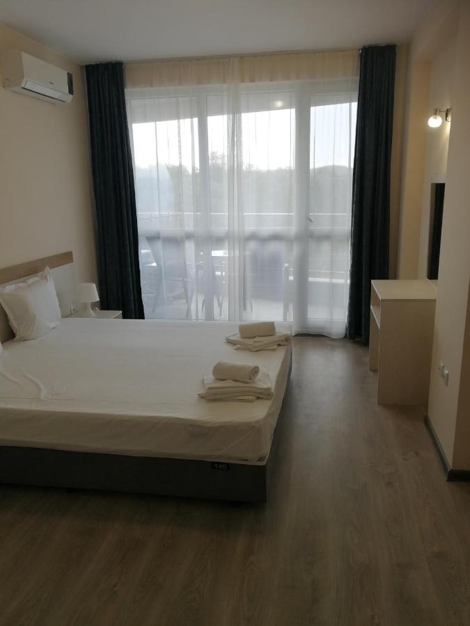 Donchevi Apartments Primorsko Luaran gambar