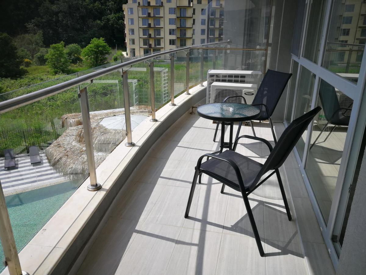 Donchevi Apartments Primorsko Luaran gambar