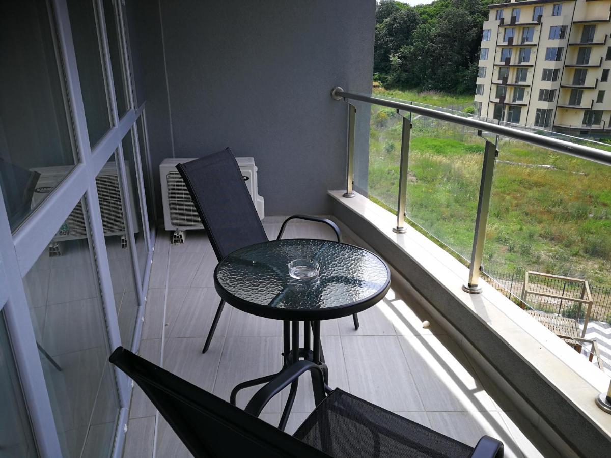 Donchevi Apartments Primorsko Luaran gambar