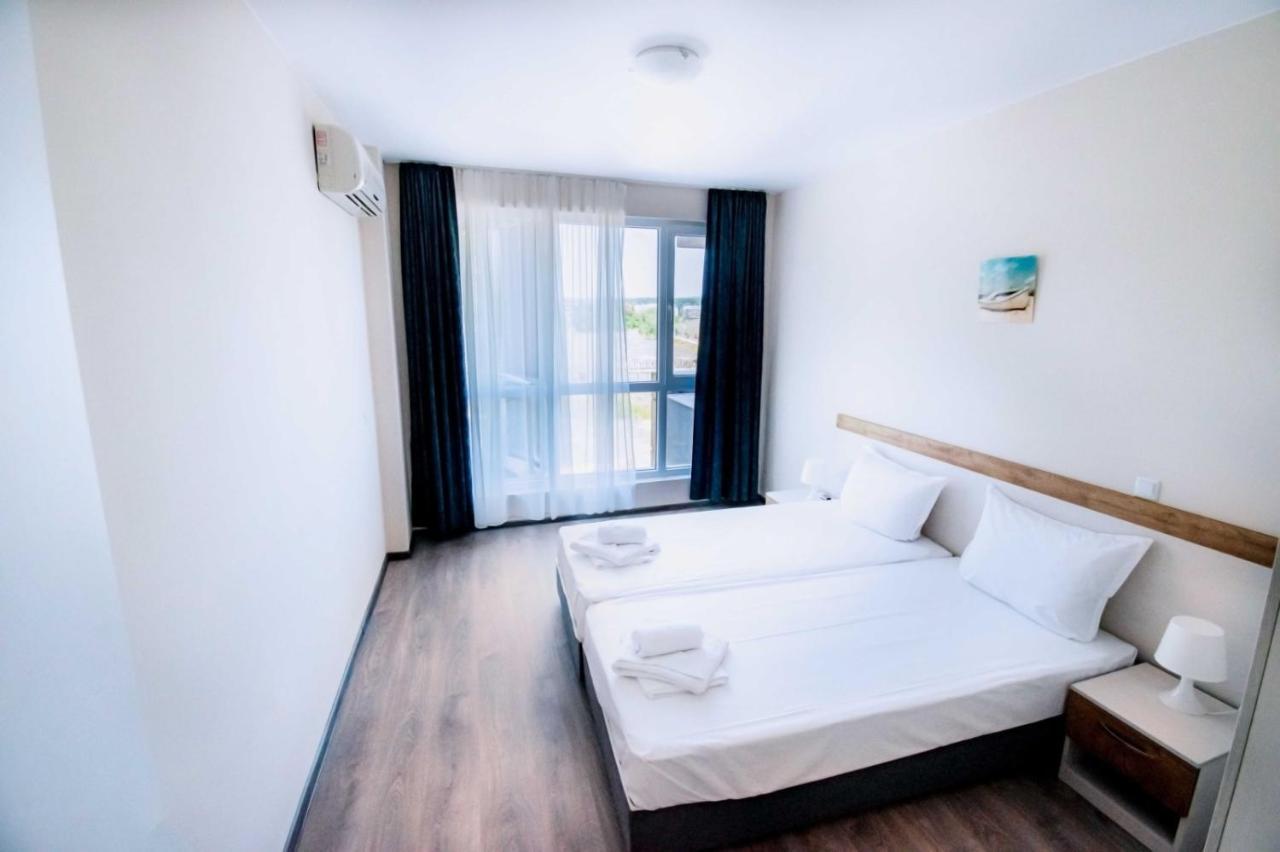 Donchevi Apartments Primorsko Luaran gambar